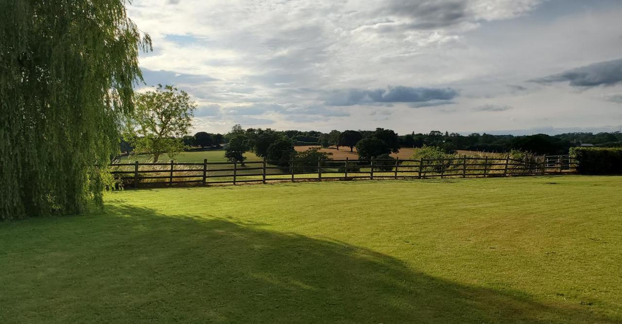 Coundon Lodge コヴェントリー エクステリア 写真