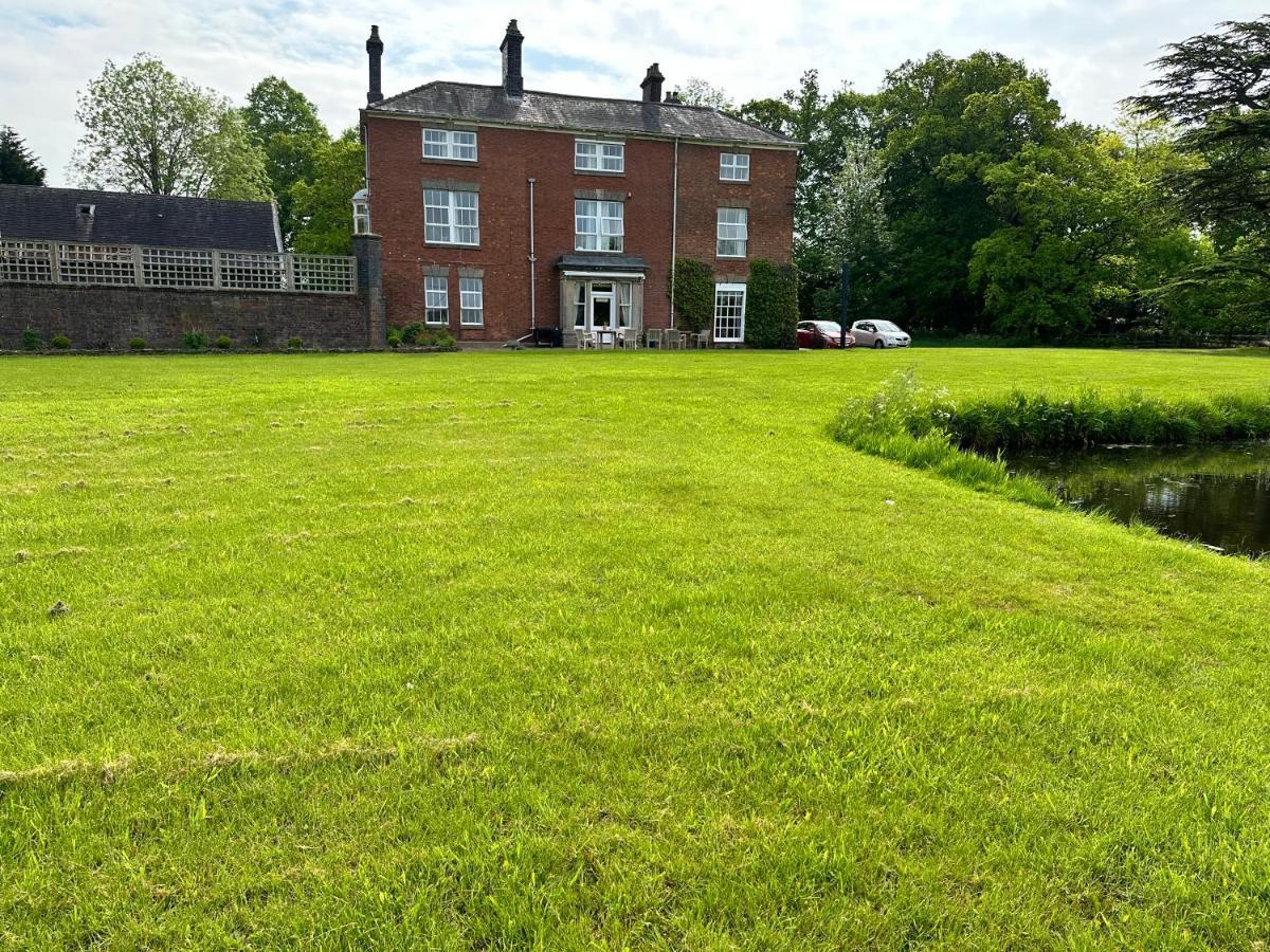 Coundon Lodge コヴェントリー エクステリア 写真